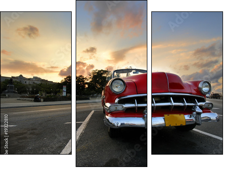 Red car in Havana sunset - Three-piece canvas print, Triptych