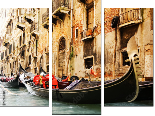 Traditional Venice gandola ride - Three-piece canvas print, Triptych