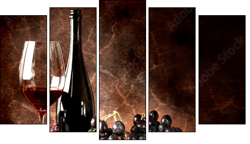 Vino rosso con grappolo di uva nera - Five-piece canvas print, Pentaptych