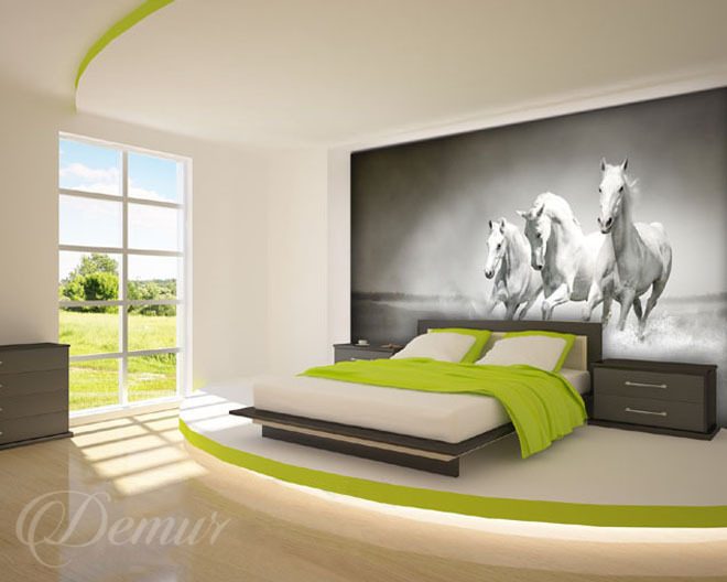 Galloping-horses-bedroom-wallpapers-demur